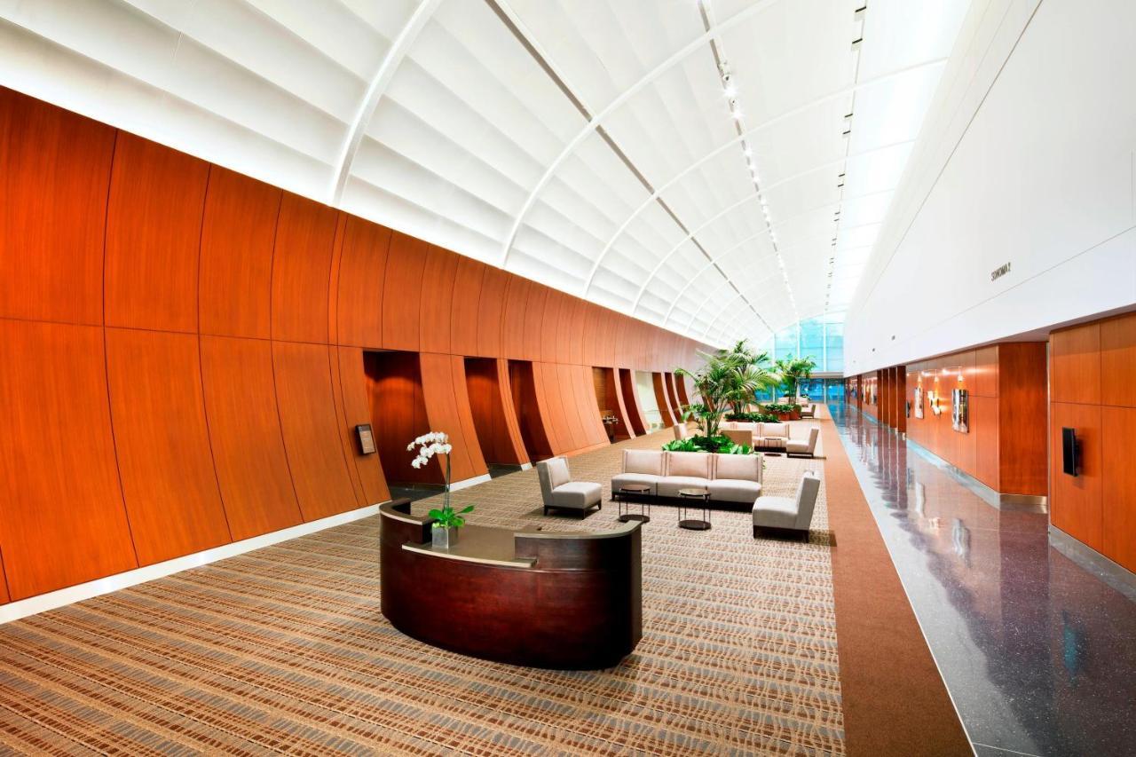 פומונה Sheraton Fairplex Suites & Conference Center מראה חיצוני תמונה